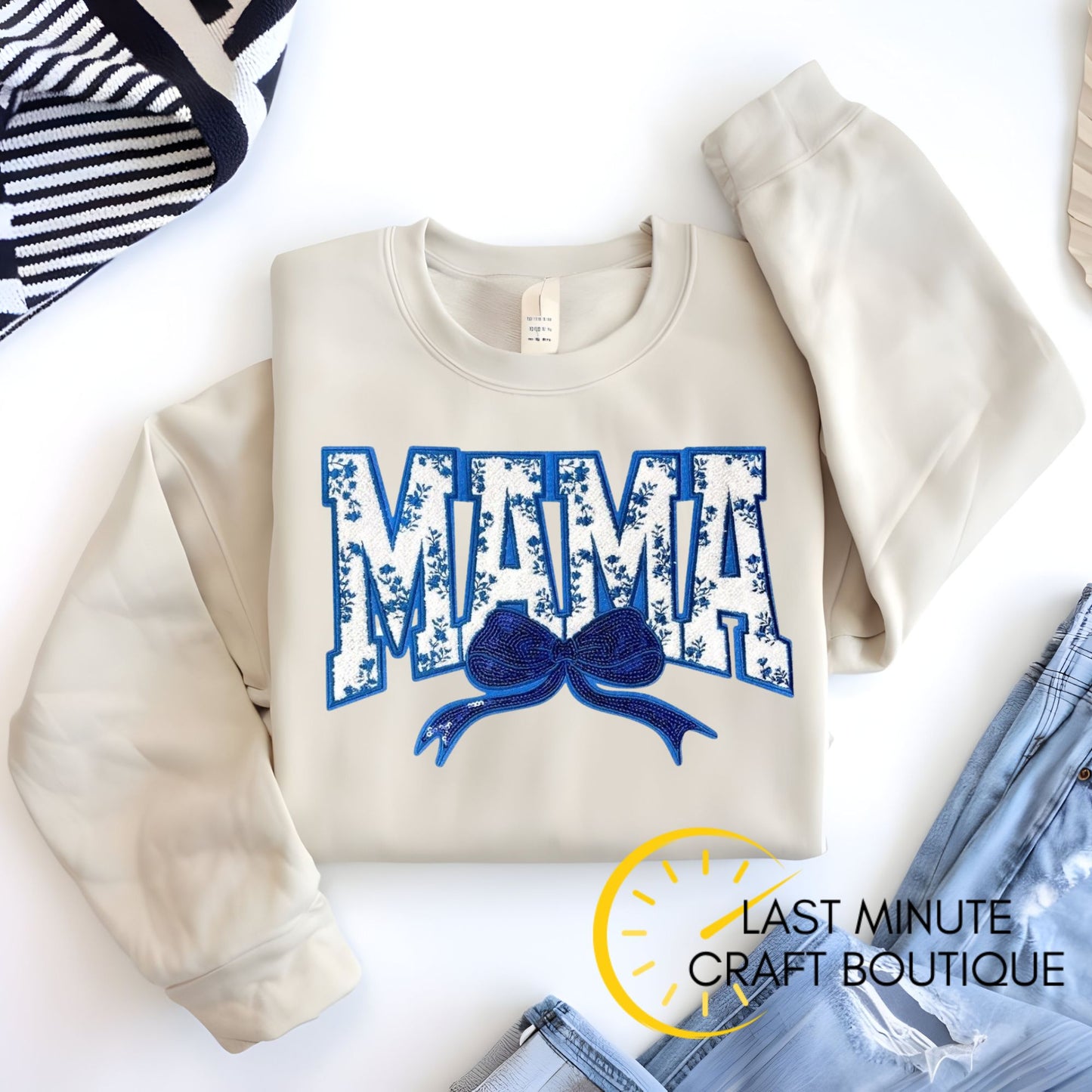 Crewneck with MAMA patch (blue)