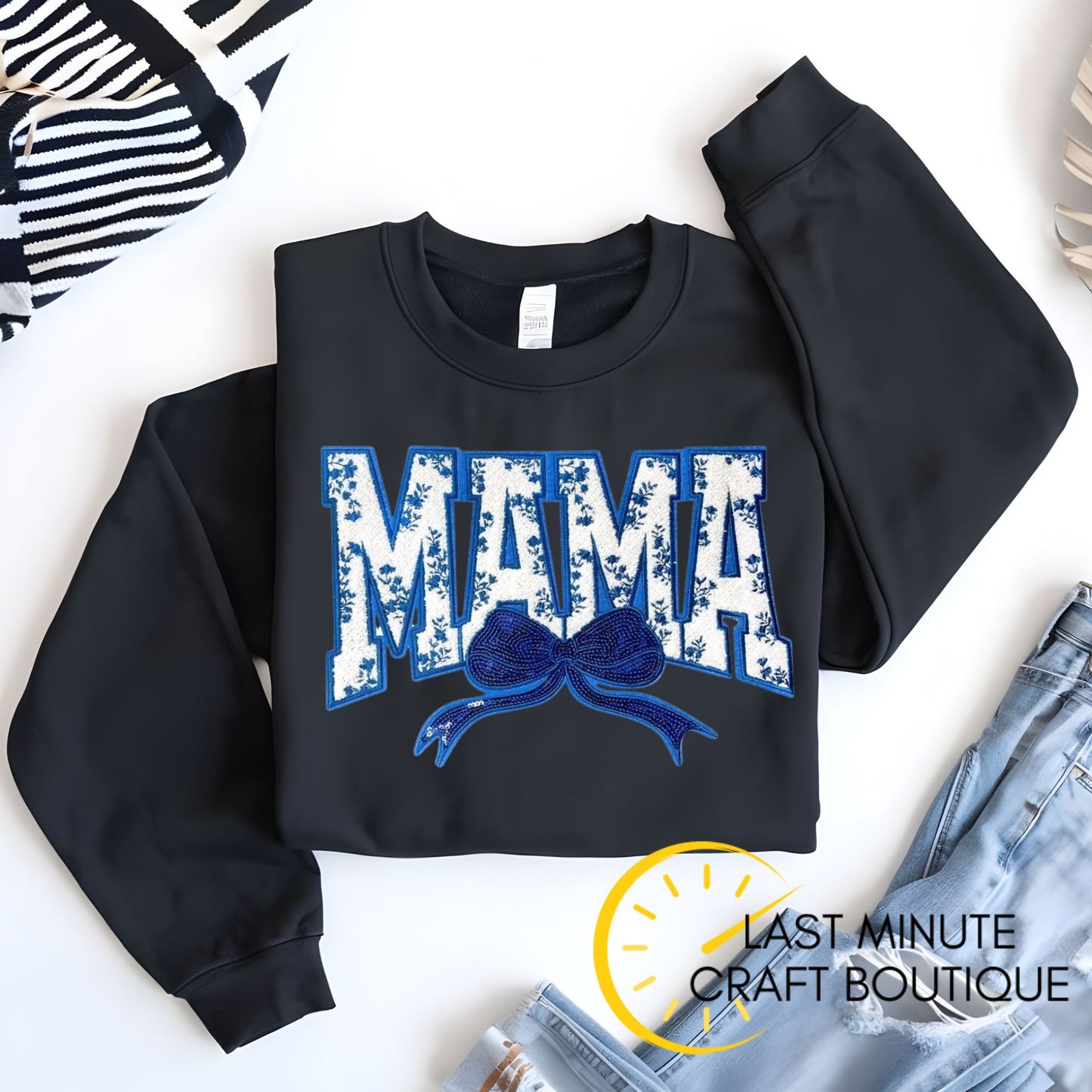 Crewneck with MAMA patch (blue)