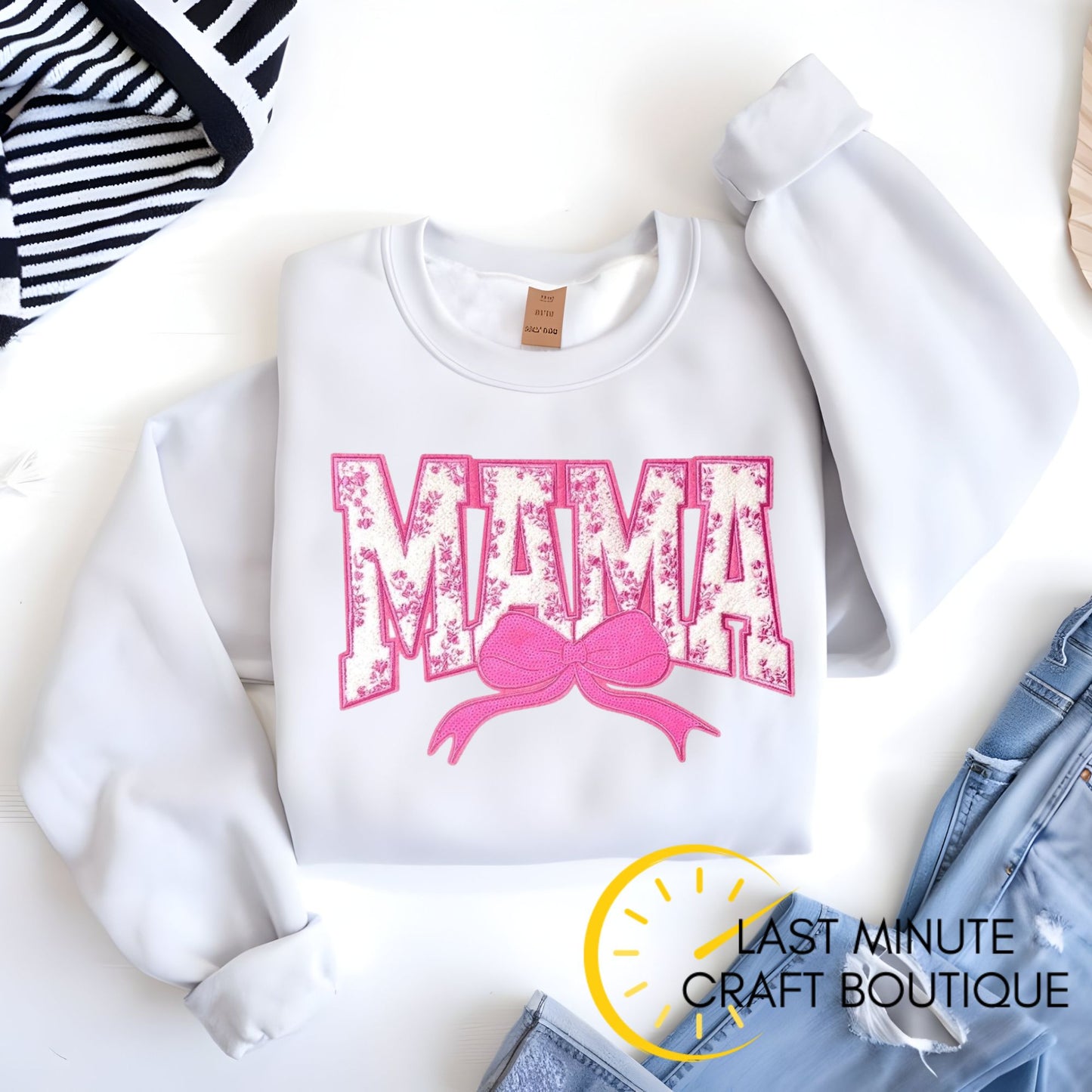 Crewneck with MAMA patch (pink)