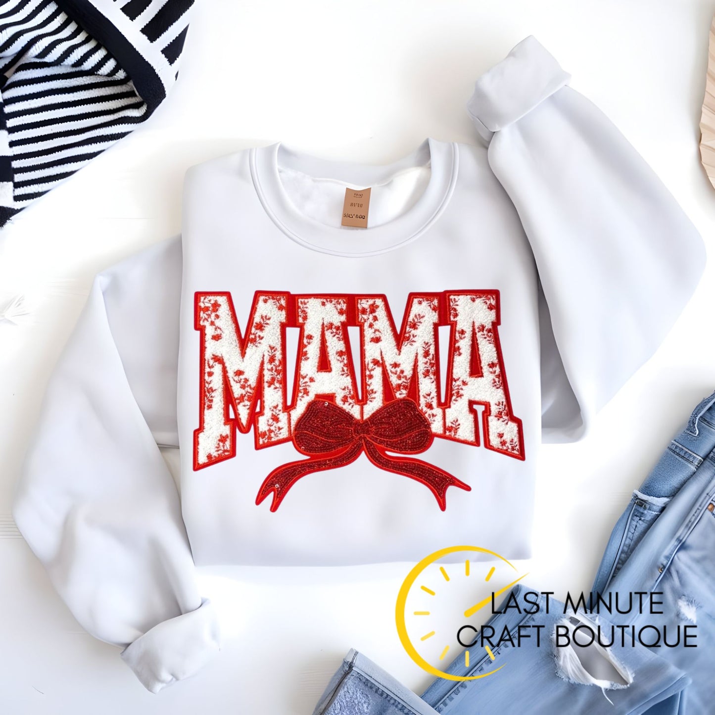 Crewneck with MAMA patch (red)